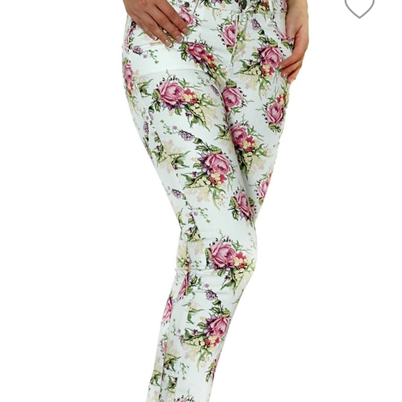 Lady Dutch Floral Denim - Picture 2 of 8